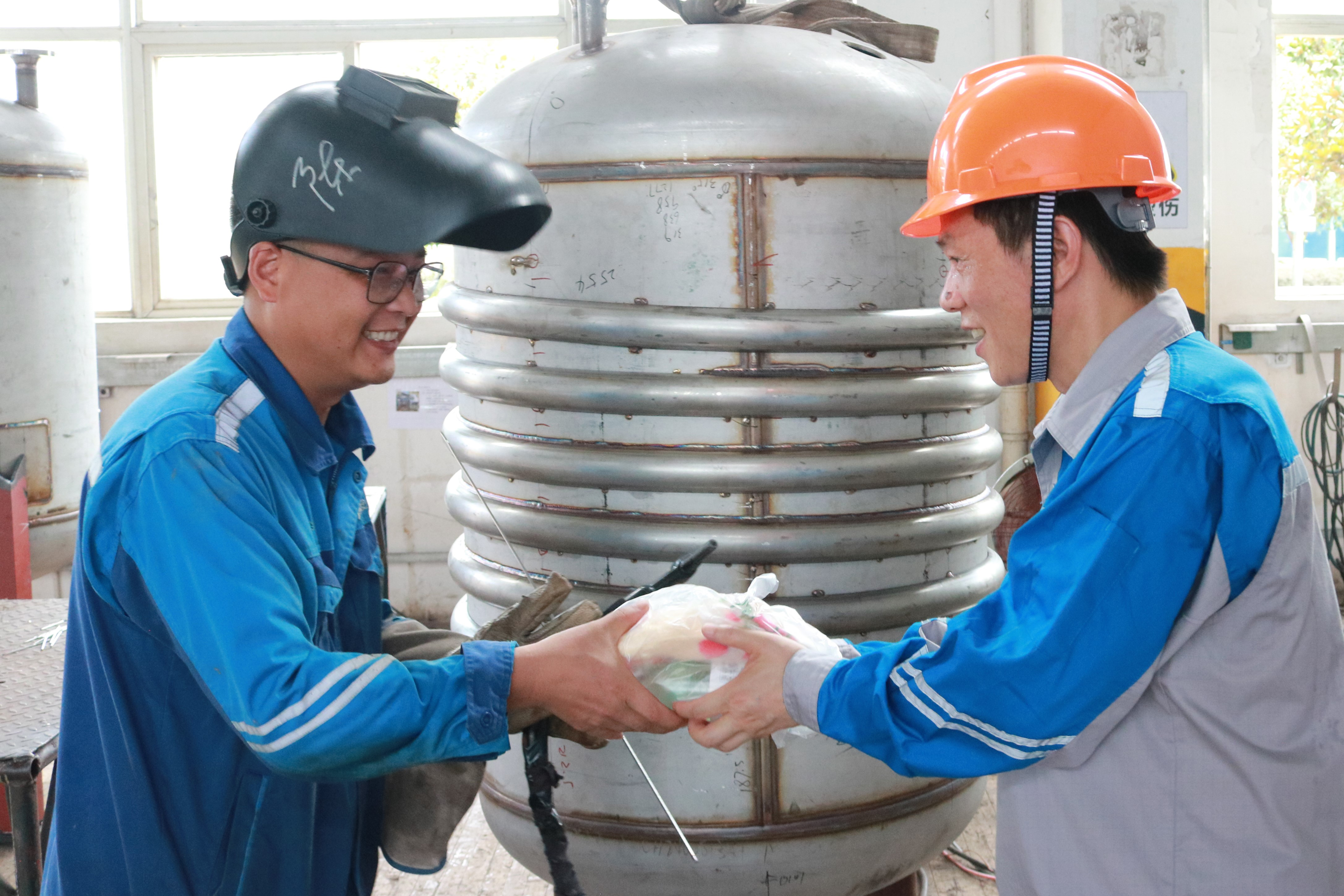 1723799004224928SHKD.jpg 1723799004224928SHKD.jpg